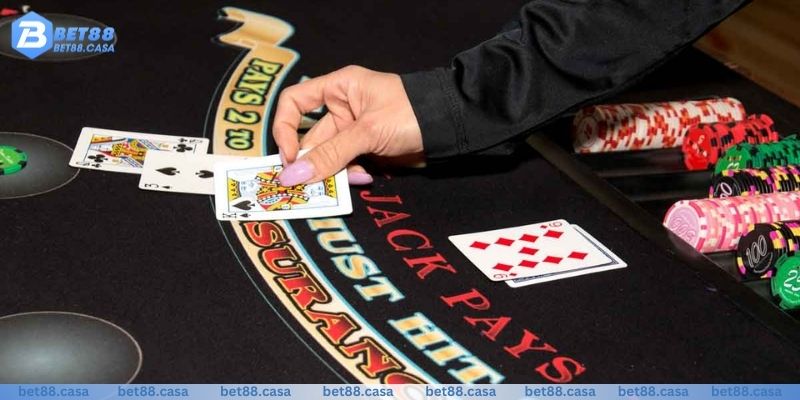 Chia Sẻ Cách Chơi Blackjack Cơ Bản Từ Nhà Cái Bet88